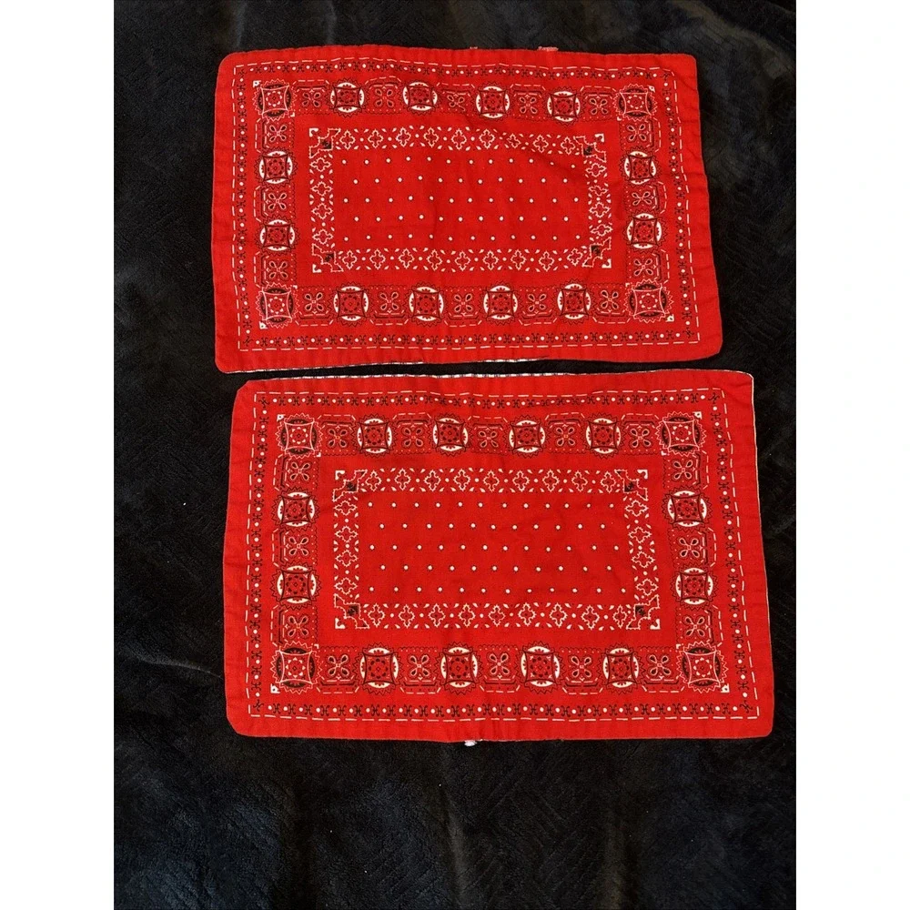 2 Placemats Apple‎ Country Blue Stripe Red Bandana Reversible FLAW - Picture 3 of 8